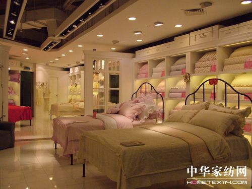 ��Ů�ݼҼ��Ϻ���(li��n)��ï���_�I(y��)