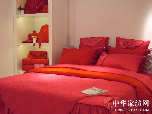 ��Ů�ݼҼ��Ϻ���(li��n)��ï���_�I(y��)