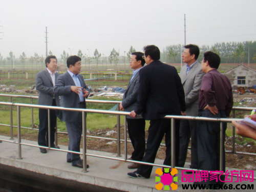 ���ռ��F(tu��n)�h(hu��n)�������@�϶�