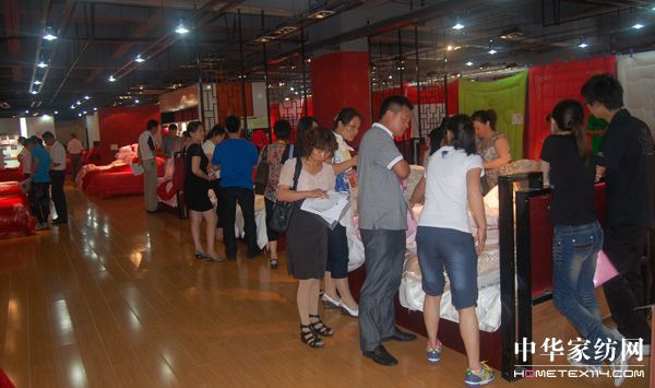 �t����������������