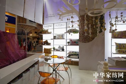 ����ū�����������S����չ