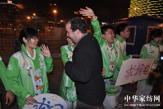 ���R�������L(f��ng)���M(j��n)�����@