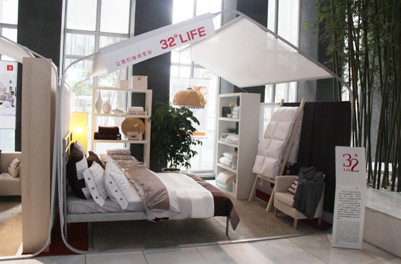 32��LIFE�������Gɫ�����ի@����˯��