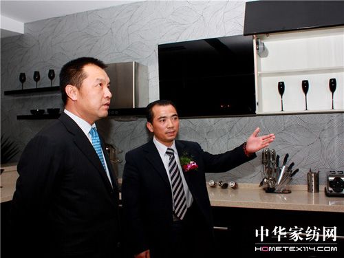 ���B�мҾ߅f(xi��)��2010�����¡���e��