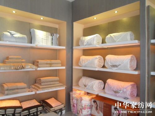 ���Z�żҼ����u���M(j��n)�v�V�|÷��