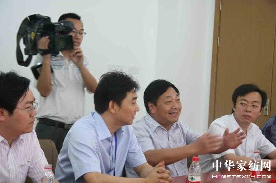 ��ͨ�и����L�������{(di��o)�оӉ��R�Ҽ�