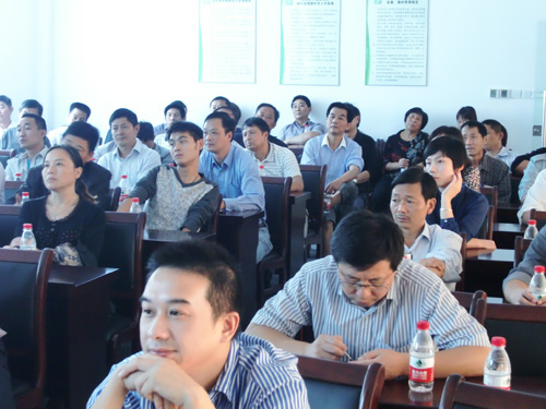 L(zhng)dǘh(hu)WR|_(d)ҕ