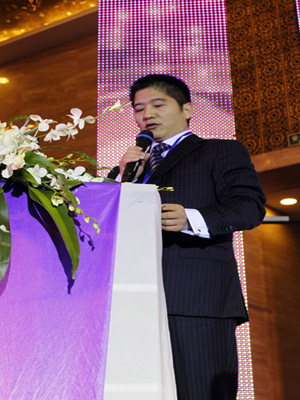 Pʢ{(ln){(dio)paisley׌vw