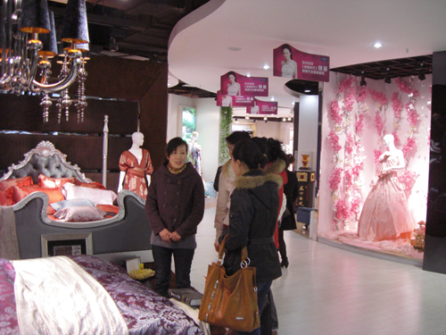 ���A�Ҽ��W(w��ng)�M�������L�F(tu��n)�������˽���ͨ����