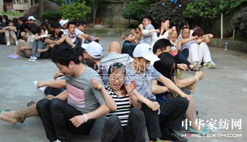 居夢萊家紡浙西大峽谷拓展培訓(xùn)