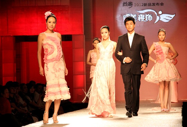 D2012I(yng)N(xio)(hu)ﶬӆ؛(hu)ʢ_(ki)