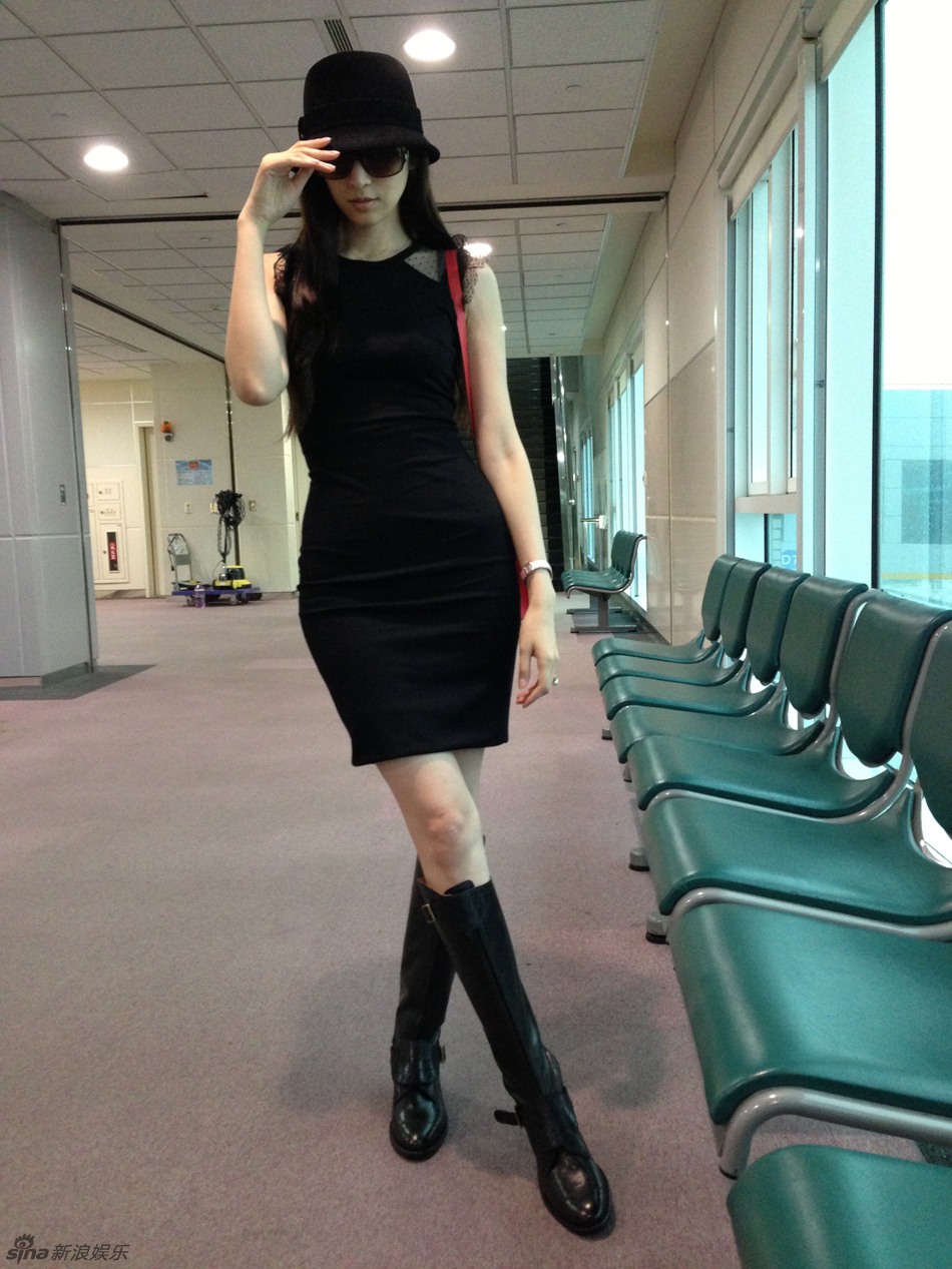 吳佩慈冬日私服照