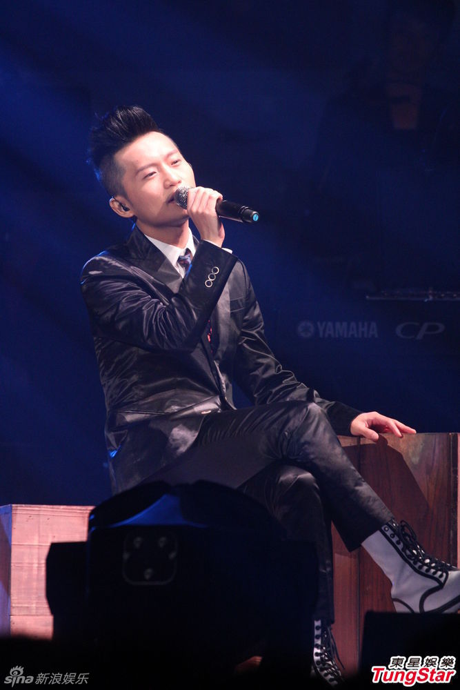 林一峰個唱落幕獲梁詠琪現(xiàn)身支持