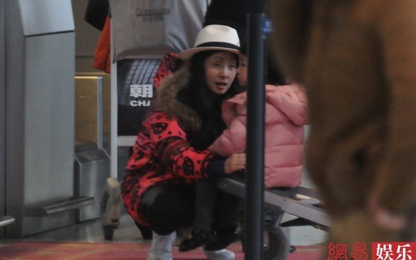 Сպ窚(d)ԔyŮF(xin)C(j)(chng)