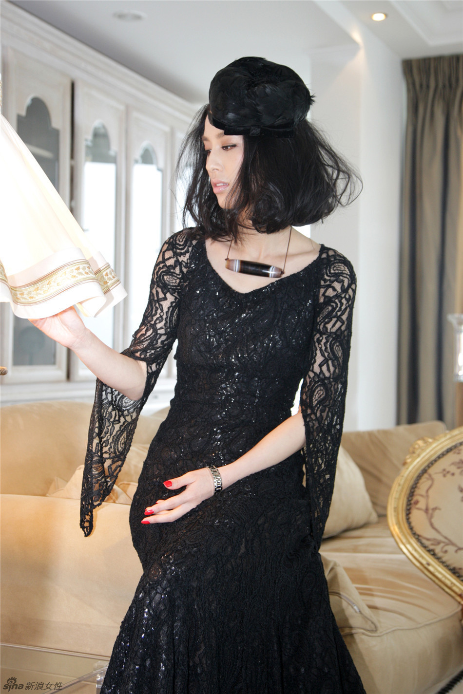 黃圣依戛納電影時尚之旅造型大盤點