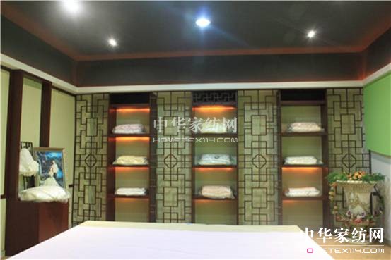 ǧN(yn)ʬF(xin)M(jn)zҼ