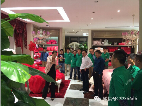 聚·力突破-紫羅蘭家紡十月培訓(xùn)會