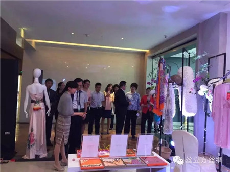 zΘI(y)ɞ(gu)ِΨһ(jing)Ʒٝ