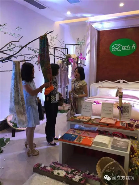 zΘI(y)ɞ(gu)ِΨһ(jing)Ʒٝ