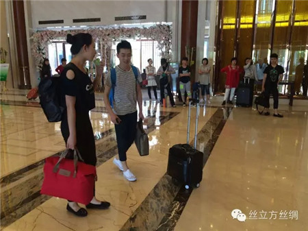 zΘI(y)ɞ(gu)ِΨһ(jing)Ʒٝ