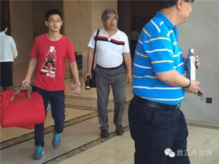 zΘI(y)ɞ(gu)ِΨһ(jing)Ʒٝ