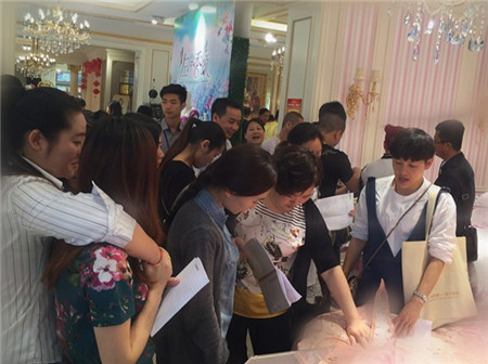 츻ݼҼ2016ﶬӆ؛(hu)AMY(ji)