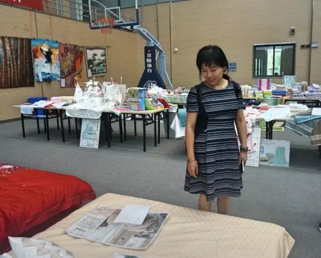 Ҹζϯͨ300Ҽa(chn)ƷŮ