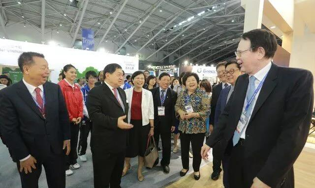 2017_(ti)չչ߿Ƽ(chung)¼ƷAܼýw۽