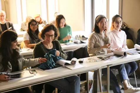 ҼyRmW_(ki)(gu)Hr(sh)У