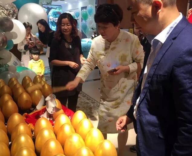 Լϯ˯߹|(zh)PʢҼ(hu)f˯x