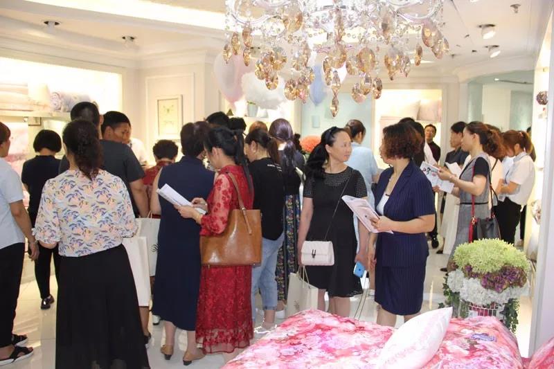 Ʒ•Ҽ2019ﶬƷl(f)(hu)AMչ