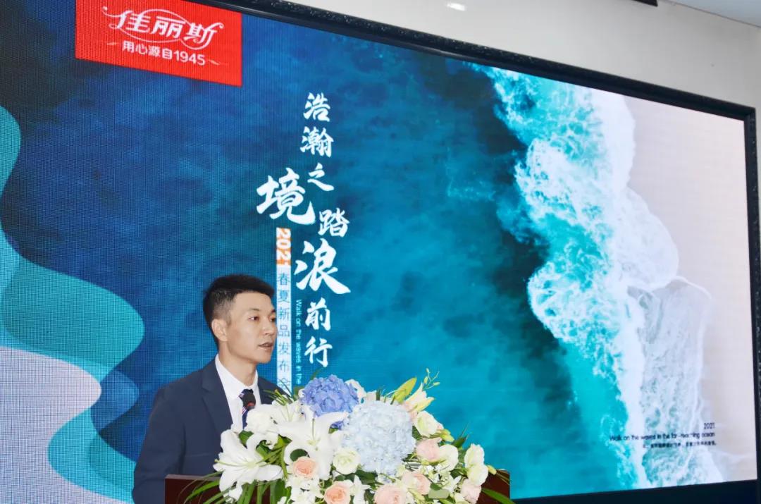 ̤֮ǰС˹2021Ʒl(f)(hu)AMɹ