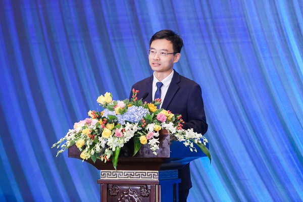 p̼Ŀ(bio)̽(sh)x--Č粼̴(hu)10ڽBde