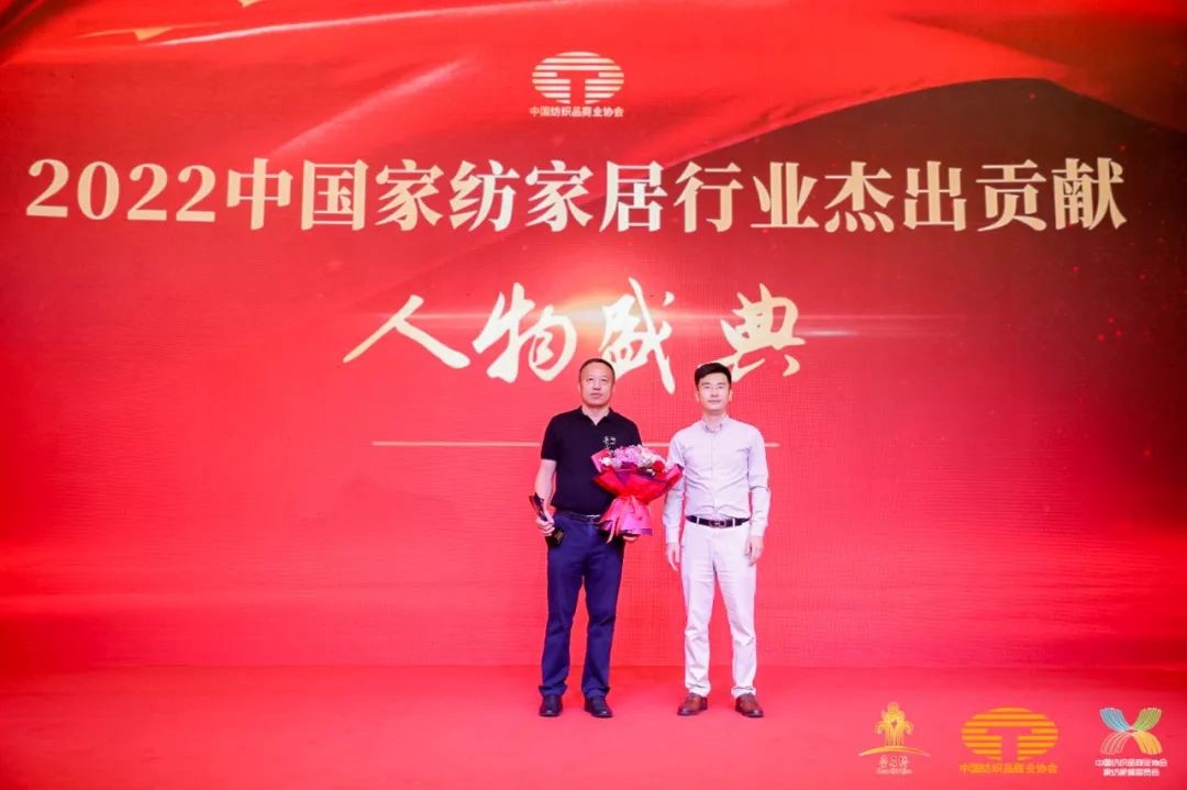 䁾֮͌·(sh)F(xin)|(zh)l(f)չ--2022Ї(gu)(yng)朴(hu)ͨ¡e